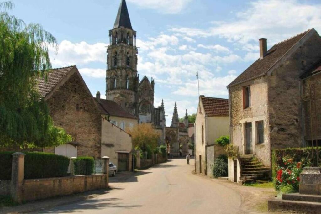 Studio Zoe Saint-Pere  ภายนอก รูปภาพ