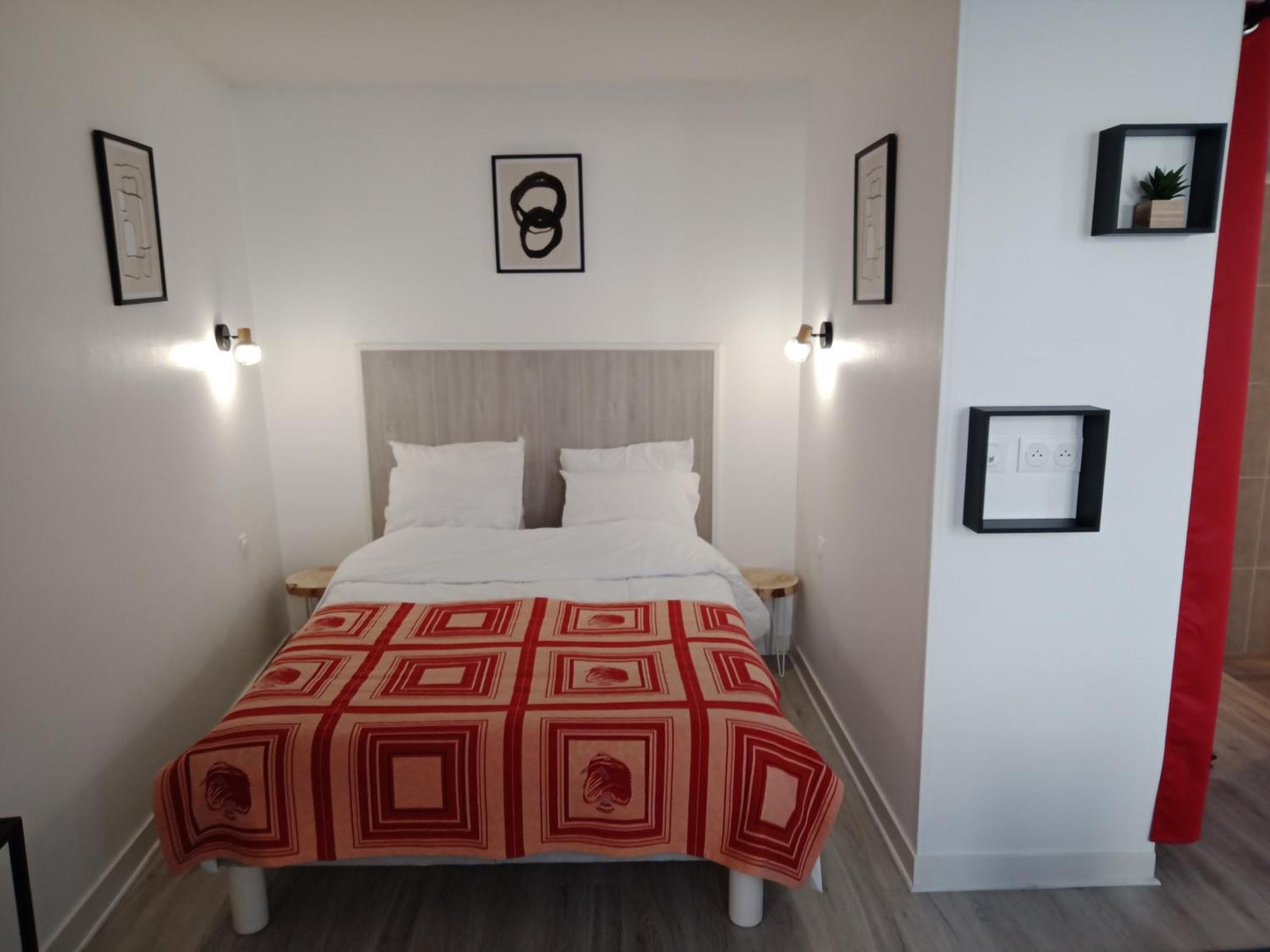Studio Zoe Saint-Pere  ภายนอก รูปภาพ